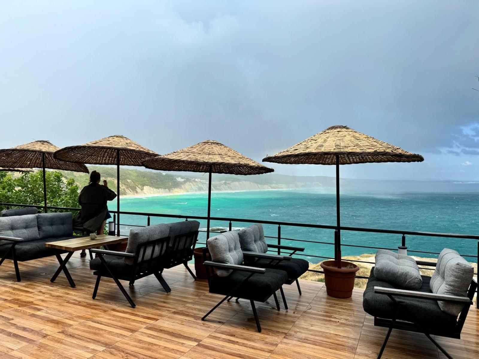 Marina Fener Hotel Istanbul Airport Karaburun  Exterior photo
